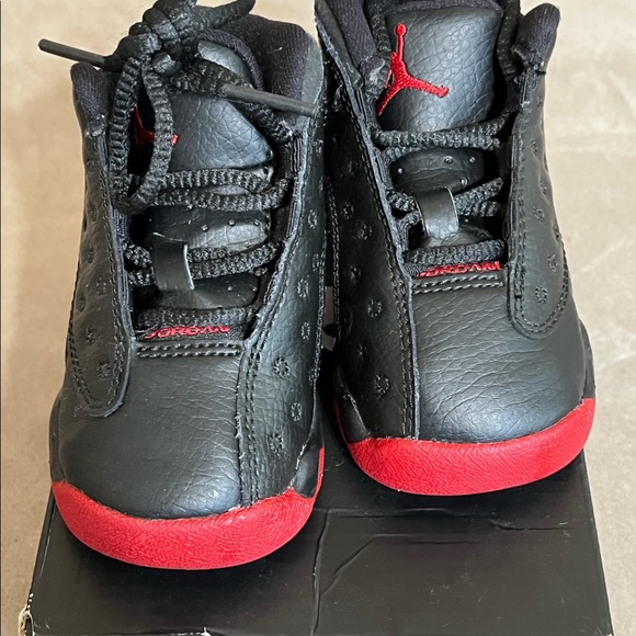 Jordan 13 - Picture 2 of 4